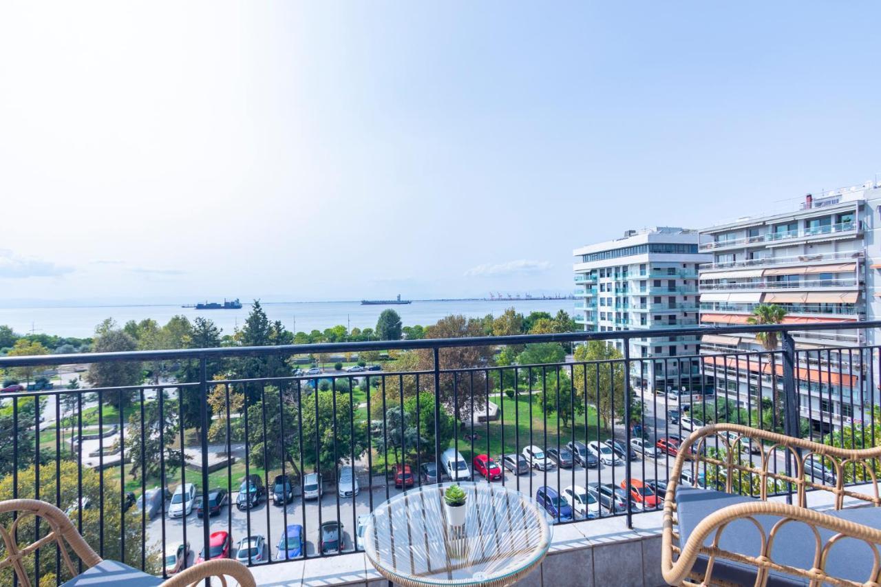 Houseloft Seaside Getaway Apartman Szaloniki Kültér fotó